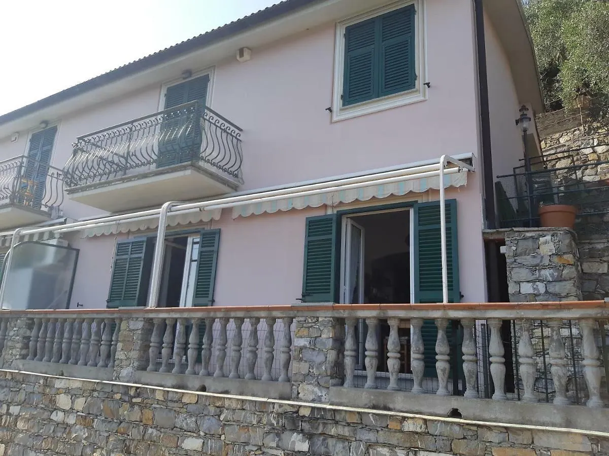 Villino T Rapallo Villa